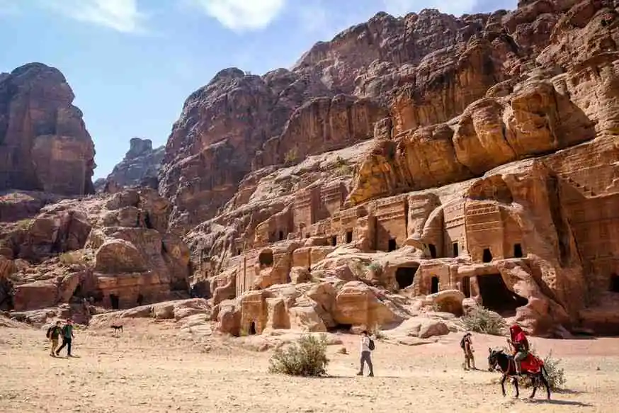 Is Jordan Safe? Is It Safe To Travel To Petra? (Yes!)